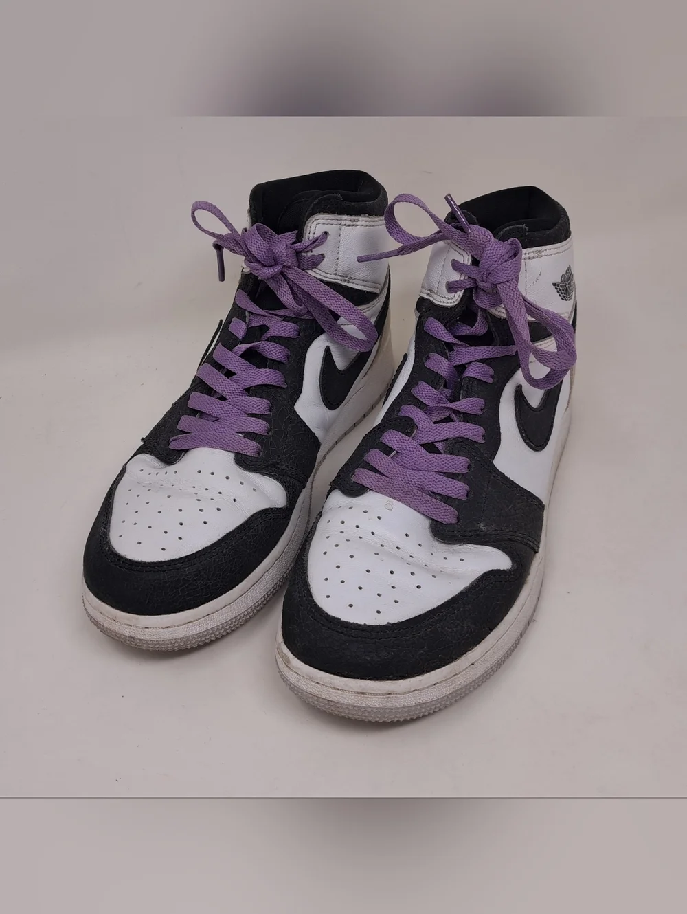 Nike Air Jordan 1 Retro High OG GS Stage Haze SIZE 7Y (Womens 8.5 US) 575441 108 - Picture 2 of 14